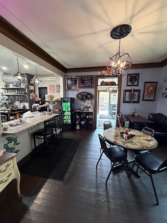 The Cracked Pot Coffee and Crepes
