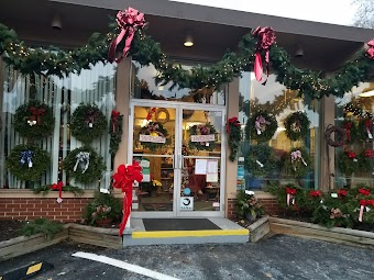 Royer's Flowers & Gifts