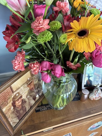 Astoria Floral