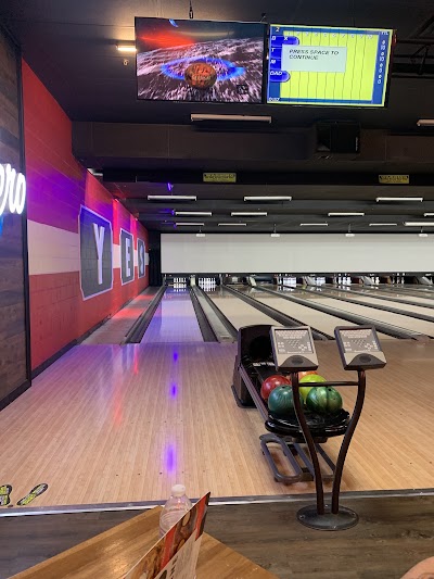 Bowlero Watauga