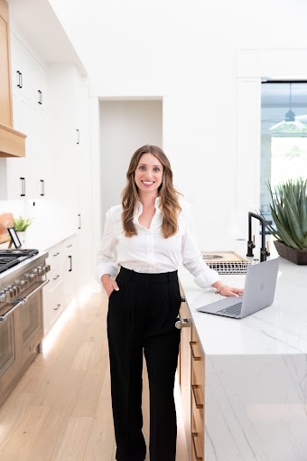 Roth Co. Realty + Interiors, Amber Roth