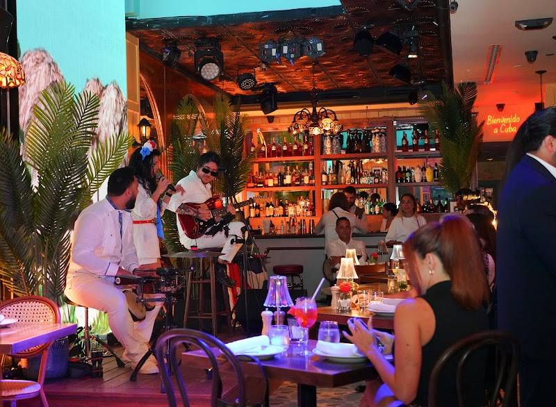 Casa Cubana | Restaurant & Live Music