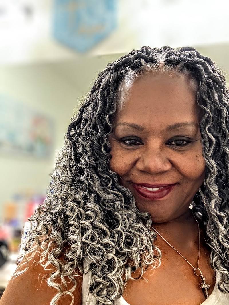 Natural Shades of Beauty Braiding Salon - Palm Bay
